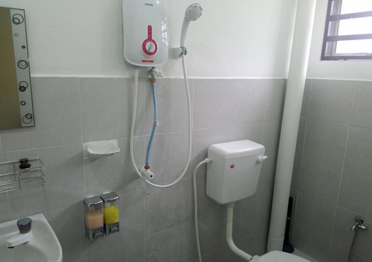 Cityscape Lodge - Penginapan Bajet Yang Mudah, Selesa & Selamat Dengan Wifi Dan Parkir Percuma Serta Layanan Mesra Tambah Servis Memuaskan Lumut Kültér fotó